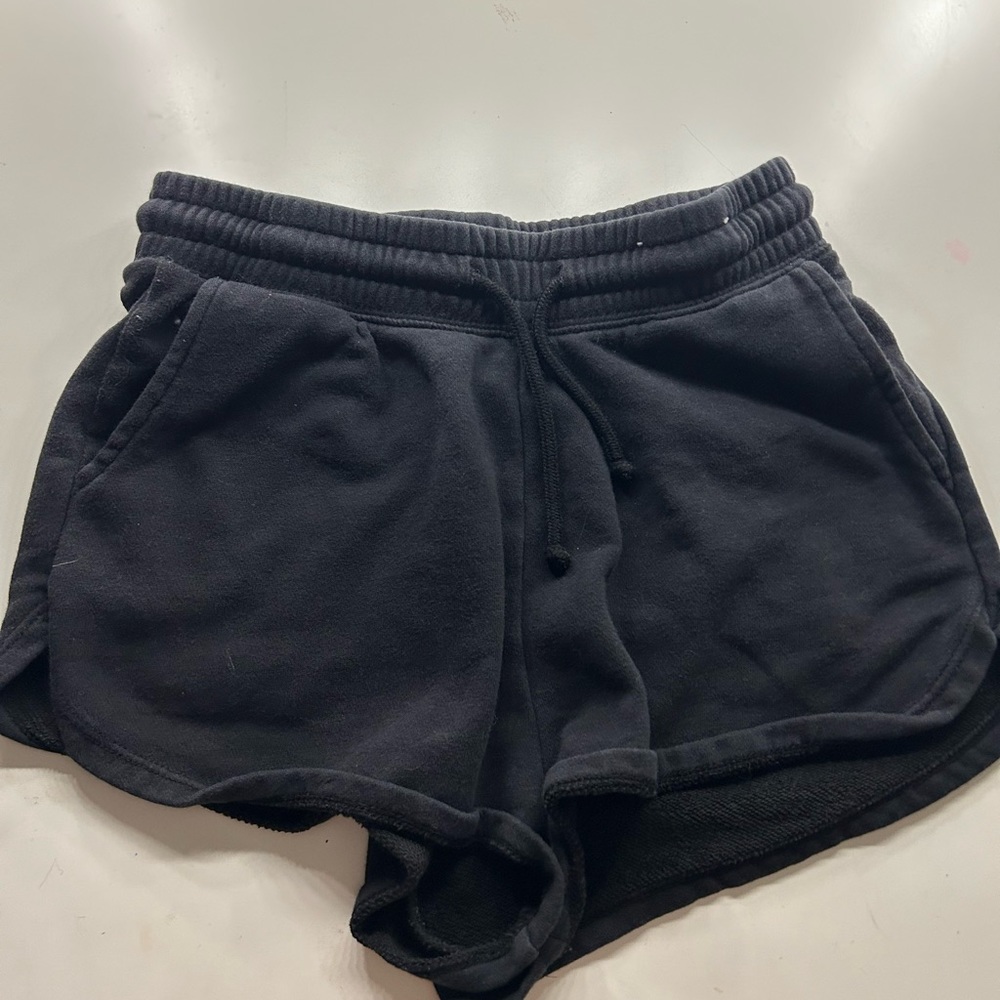 HM shorts